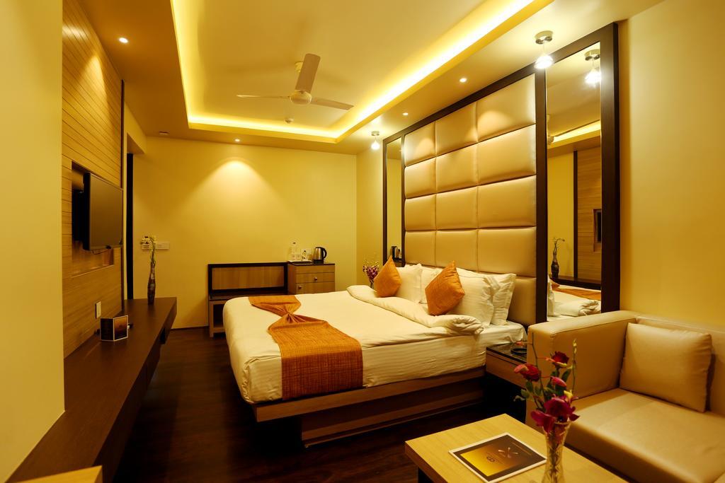 Awesome Palace Hotel Guwahati Exterior foto